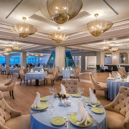 Pine Resort 5*